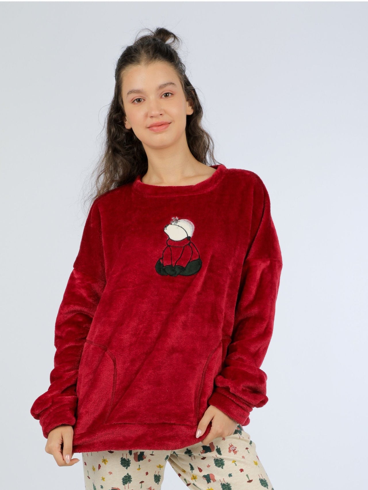 winter red top